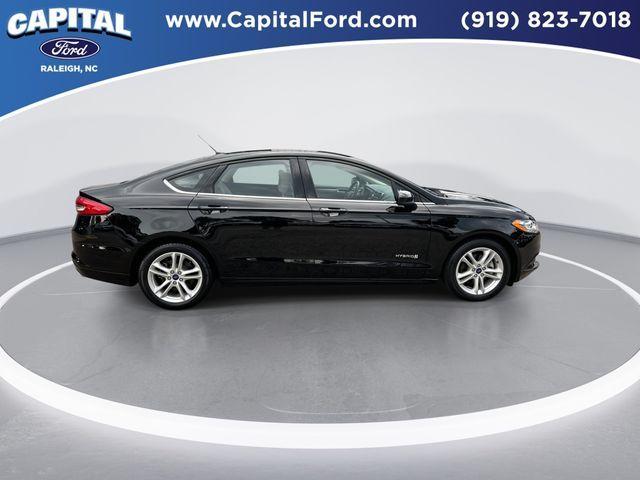 Photo of 2018 Shadow Black Ford Fusion Hybrid