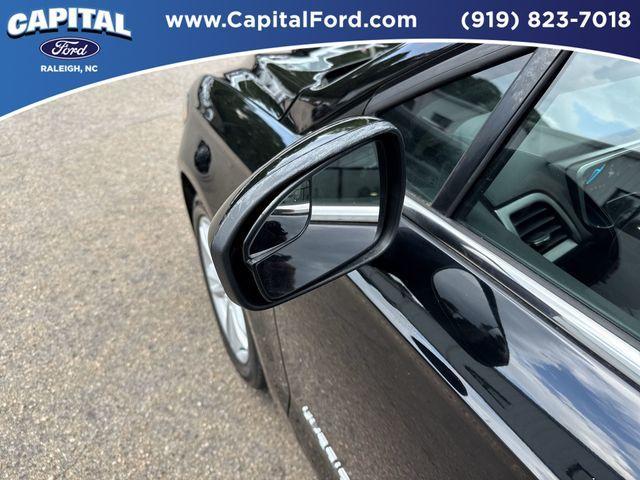 Photo of 2018 Shadow Black Ford Fusion Hybrid