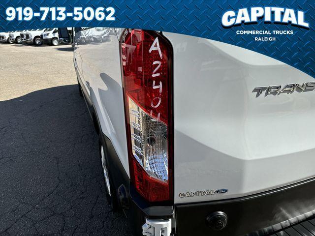 Photo of 2024 Oxford White Ford Transit-350