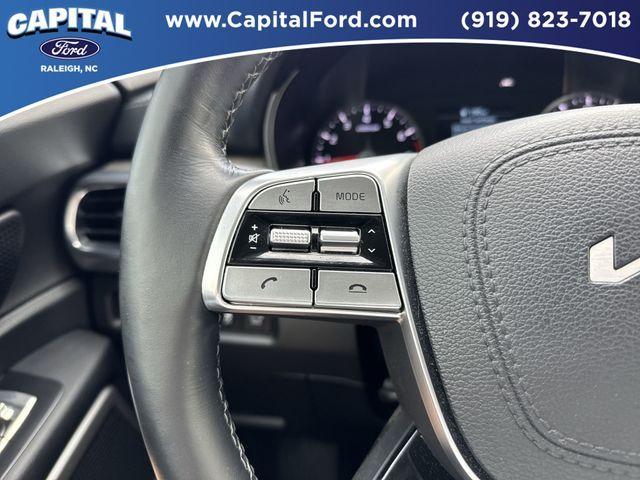 Photo of 2022 Wolf Gray Kia Telluride