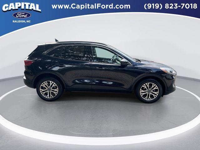 Photo of 2021 Antimatter Blue Metallic Ford Escape