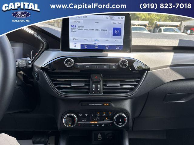 Photo of 2024 Race Red Ford Escape
