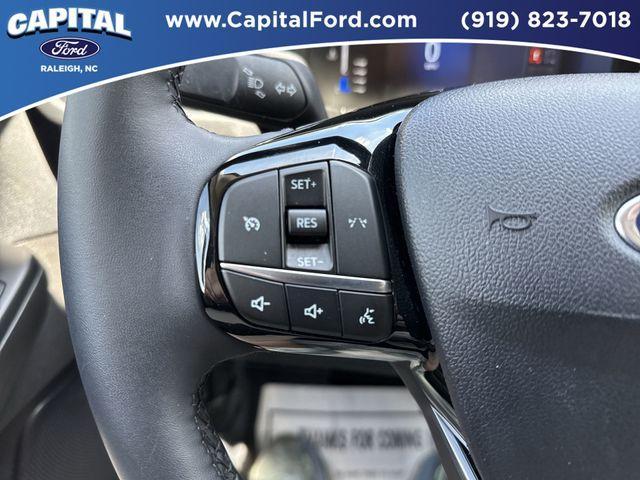 Photo of 2024 Race Red Ford Escape