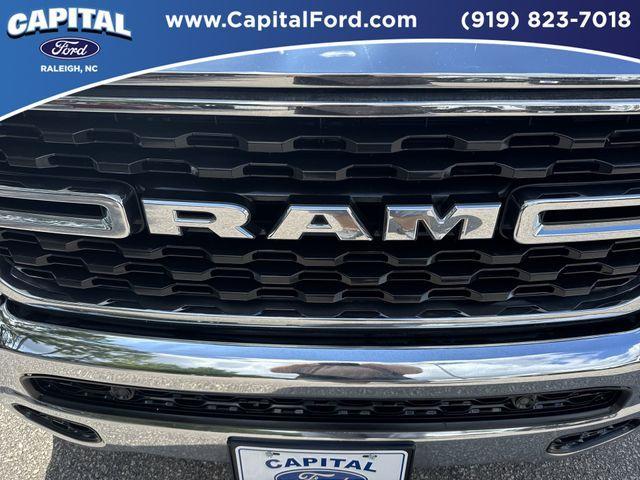 Photo of 2022 Bright White Clearcoat RAM 1500