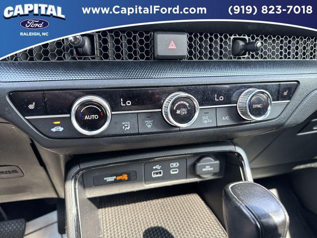 Photo of 2023 Crystal Black Pearl Honda CR-V Hybrid