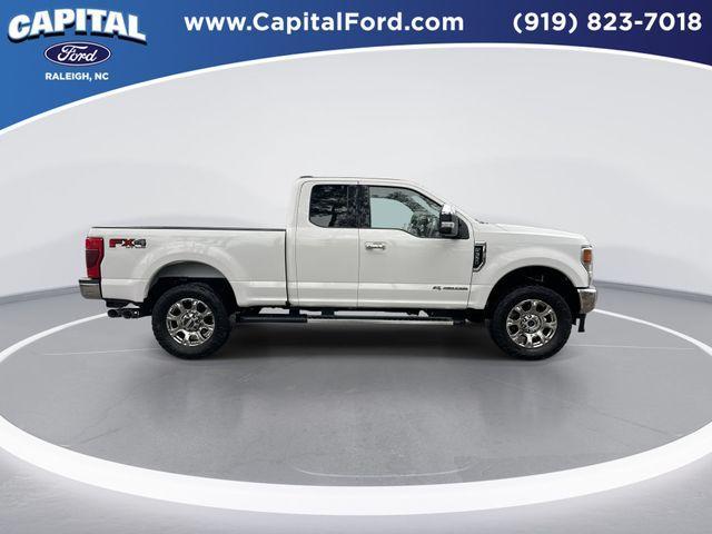 Photo of 2022 Oxford White Ford F-350