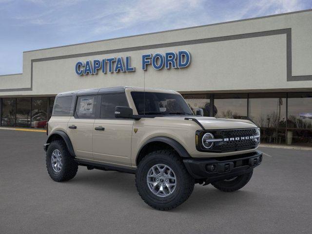 Photo of 2025 Desert Sand Ford Bronco