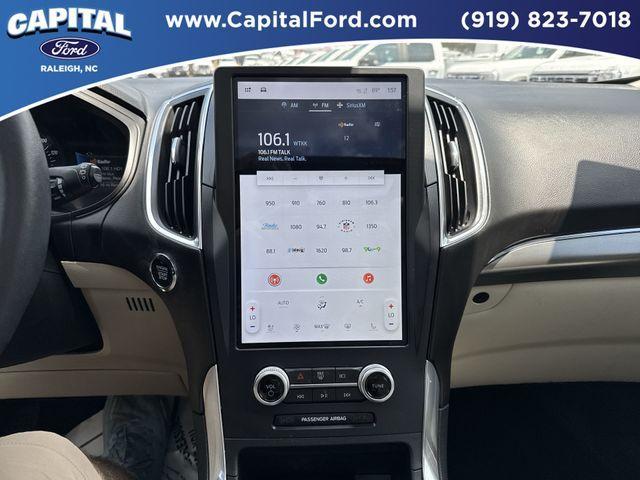 Photo of 2024 Iconic Silver Metallic Ford Edge