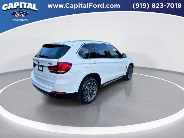 Photo of 2017 Alpine White BMW X5