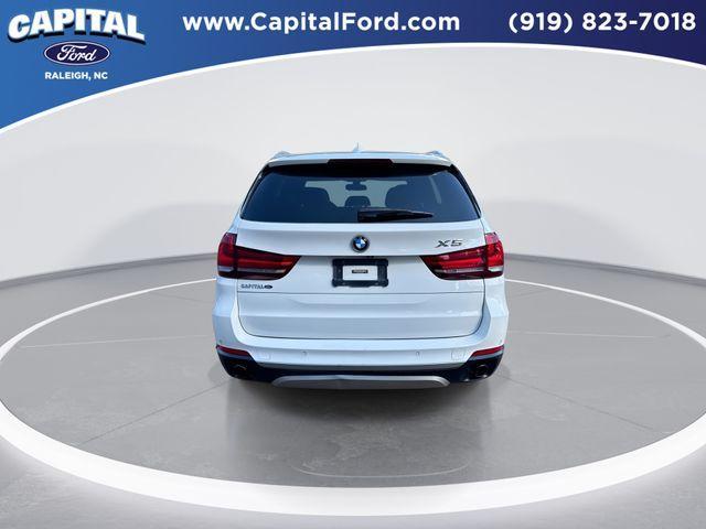 Photo of 2017 Alpine White BMW X5