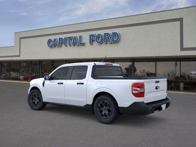 Photo of 2025 White Metallic Ford Maverick