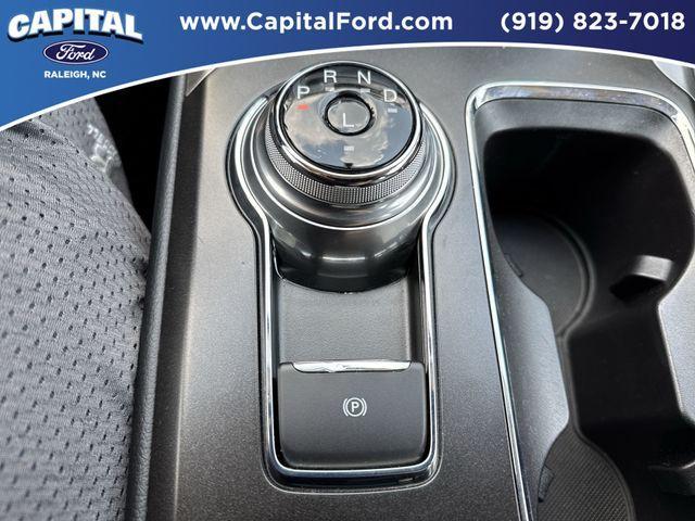 Photo of 2018 Shadow Black Ford Fusion Hybrid