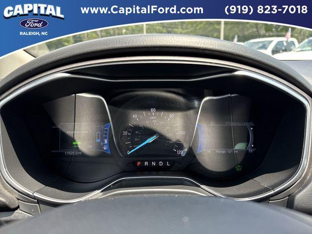 Photo of 2018 Shadow Black Ford Fusion Hybrid