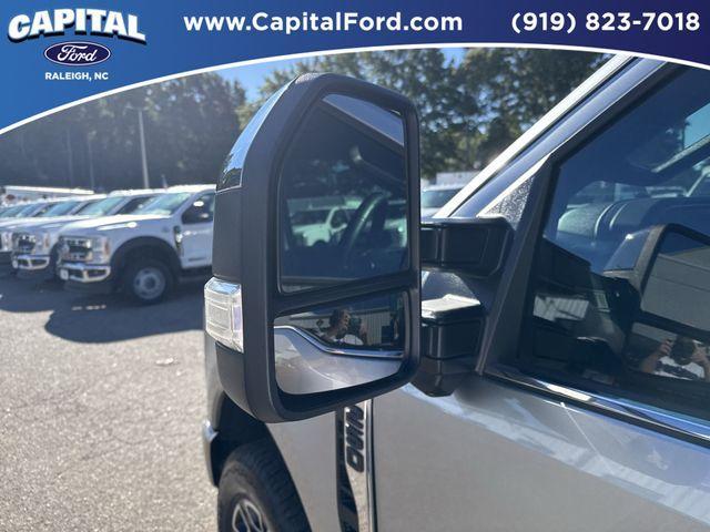 Photo of 2023 Iconic Silver Metallic Ford F-250
