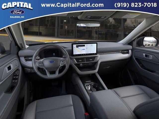 Photo of 2025 Gray Ford Explorer