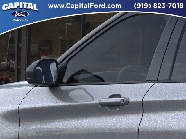 Photo of 2025 Gray Ford Explorer