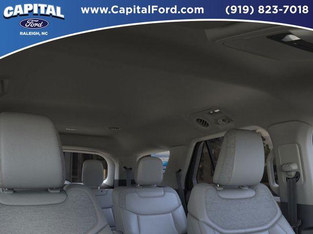 Photo of 2025 Vapor Blue Metallic Ford Explorer