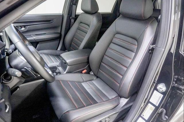 Photo of 2025 Crystal Black Pearl Honda CR-V Hybrid