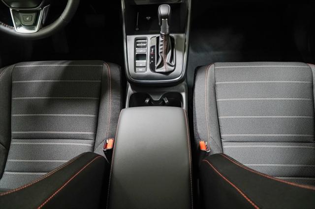 Photo of 2026 Urban Gray Pearl Honda CR-V Hybrid