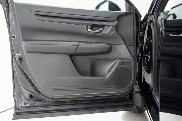 Photo of 2026 Crystal Black Pearl Honda CR-V Hybrid