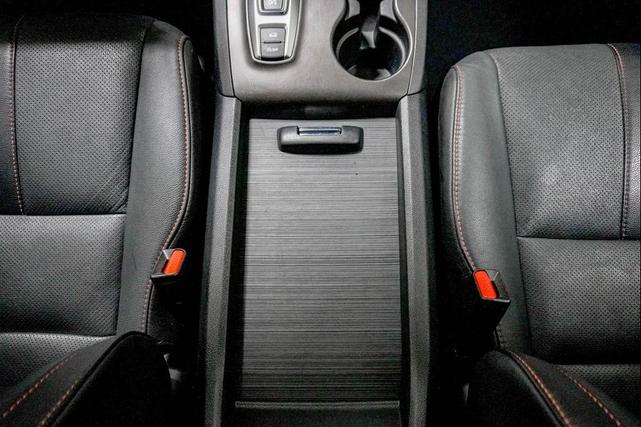 Photo of 2022 Blue Honda Pilot