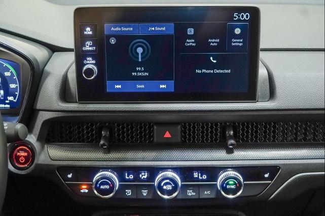 Photo of 2026 Platinum White Pearl Honda CR-V Hybrid