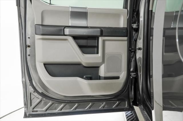 Photo of 2017 Magnetic Metallic Ford F-150