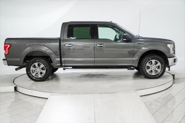 Photo of 2017 Magnetic Metallic Ford F-150