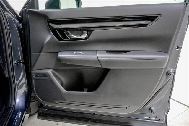 Photo of 2025 Meteorite Gray Metallic Honda CR-V
