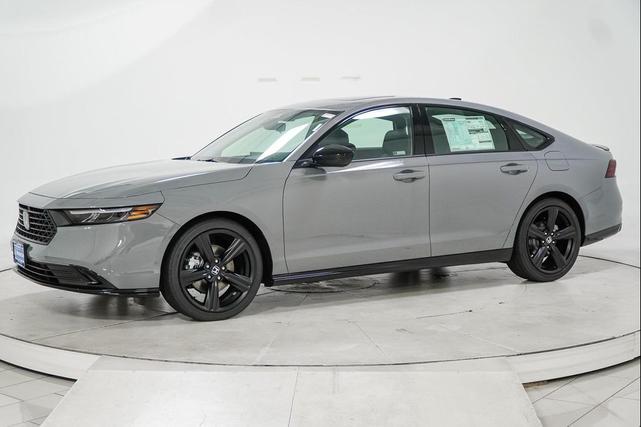 Photo of 2025 Urban Gray Pearl Honda Accord Hybrid