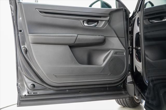 Photo of 2025 Crystal Black Pearl Honda CR-V