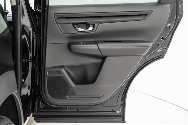 Photo of 2025 Crystal Black Pearl Honda CR-V