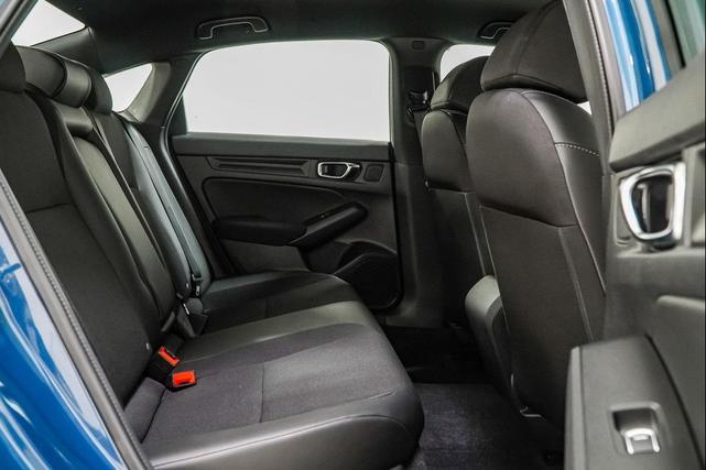 Photo of 2025 Blue Lagoon Pearl Honda Civic