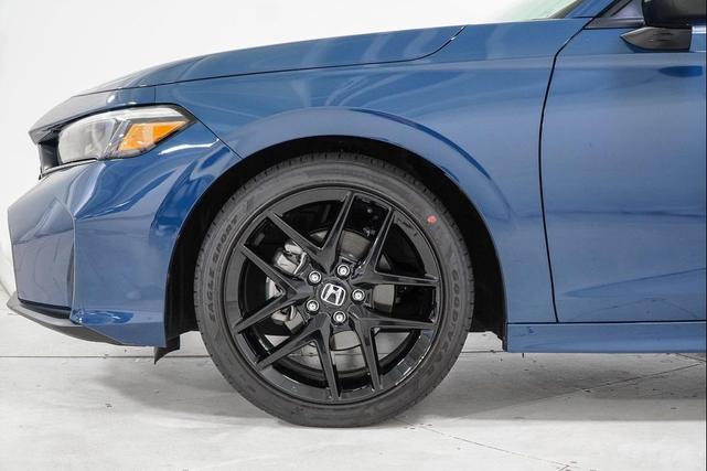 Photo of 2025 Blue Lagoon Pearl Honda Civic