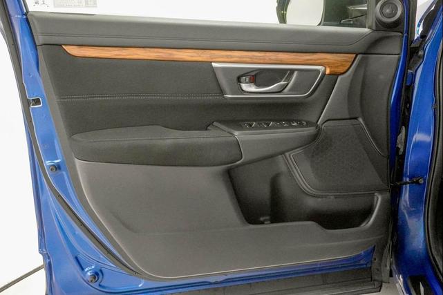 Photo of 2022 Blue Honda CR-V