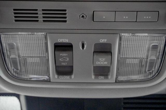 Photo of 2022 Gray Honda CR-V