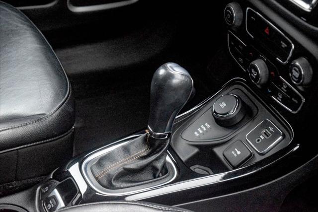 Photo of 2020 Redline Pearlcoat Jeep Compass