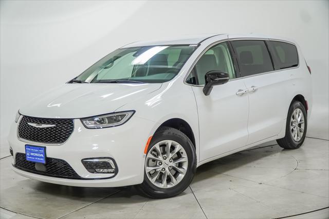 2024 Chrysler Pacifica