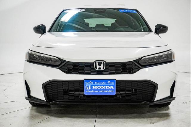 Photo of 2025 Platinum White Pearl Honda Civic