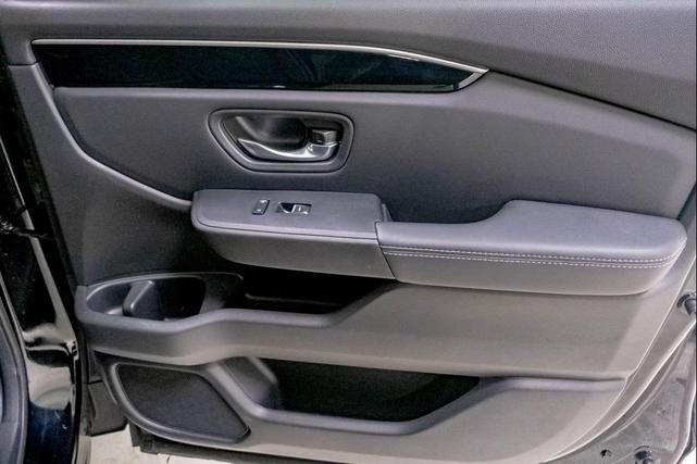Photo of 2025 Crystal Black Pearl Honda Pilot