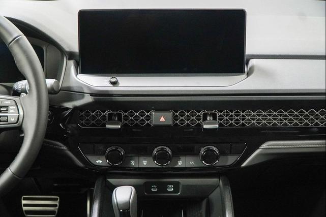 Photo of 2025 Solar Silver Metallic Honda Accord Hybrid