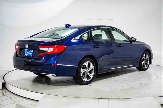 Photo of 2018 Still Night Pearl Honda Accord