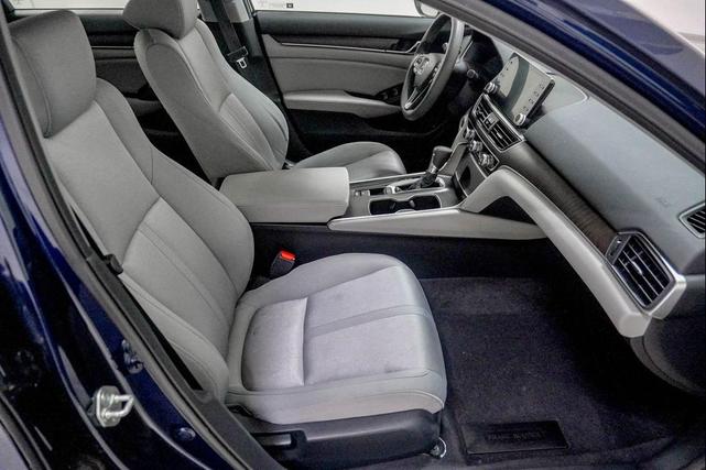 Photo of 2018 Still Night Pearl Honda Accord