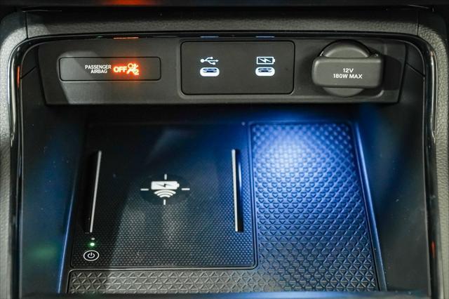 Photo of 2026 Crystal Black Pearl Honda CR-V