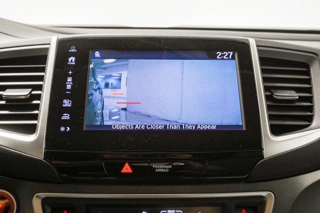 Photo of 2017 Crystal Black Pearl Honda Pilot