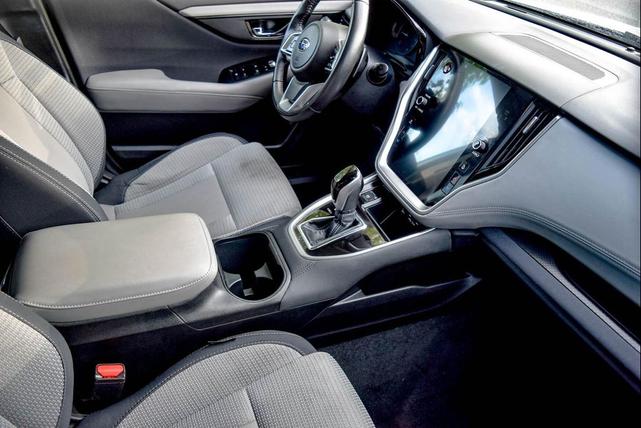 Photo of 2022 Crystal White Pearl Subaru Outback