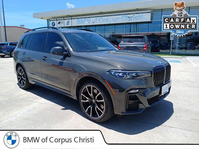 2022 BMW X7