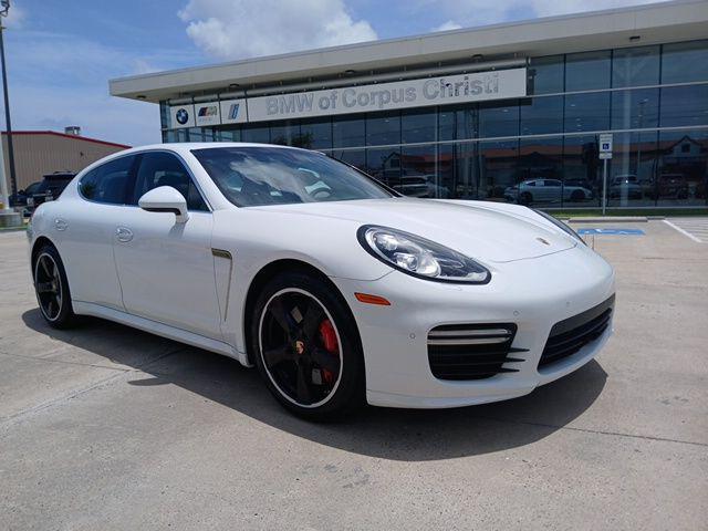 2015 Porsche Panamera