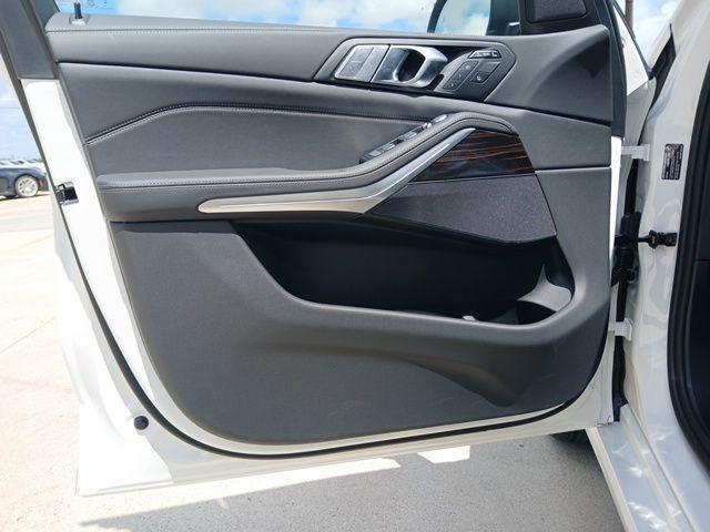 Photo of 2026 0300 BMW X7