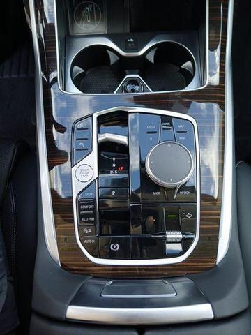 Photo of 2026 0300 BMW X7